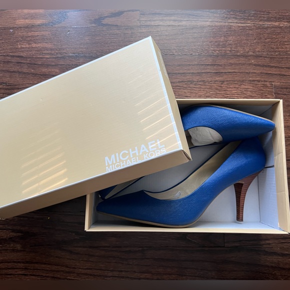 Michael Kors Heels - Picture 7 of 8